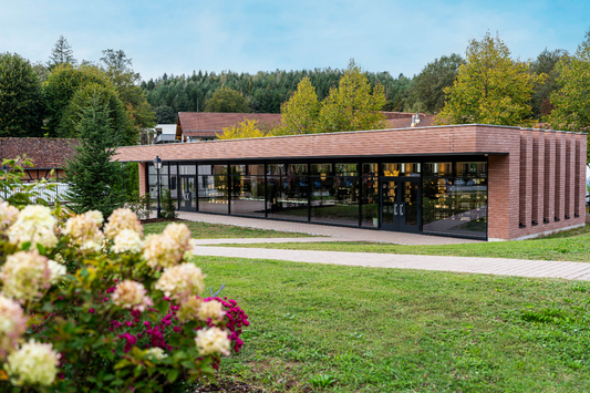 A NEW LALIQUE BOUTIQUE HAS OPENED AT CHÂTEAU HOCHBERG IN WINGEN-SUR-MODER, ALSACE.
