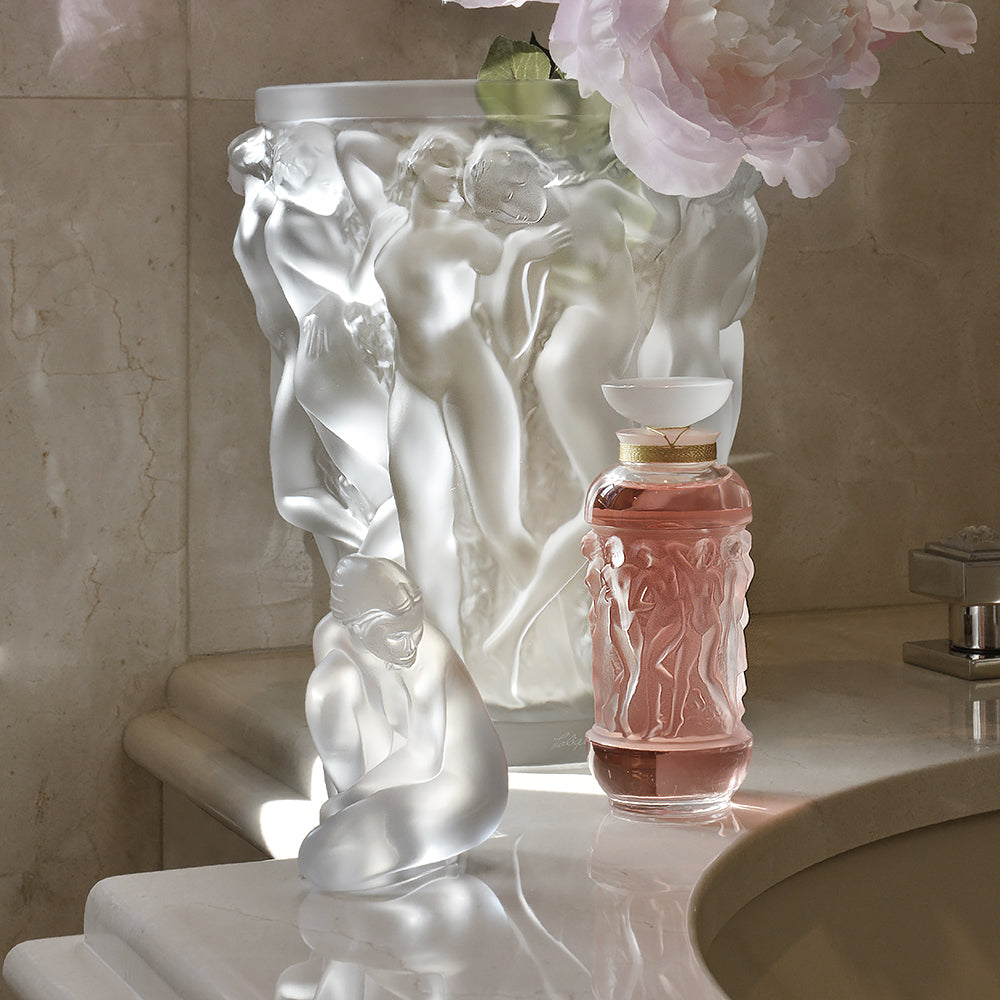 Venus, Small Nude sculpture – Lalique North America