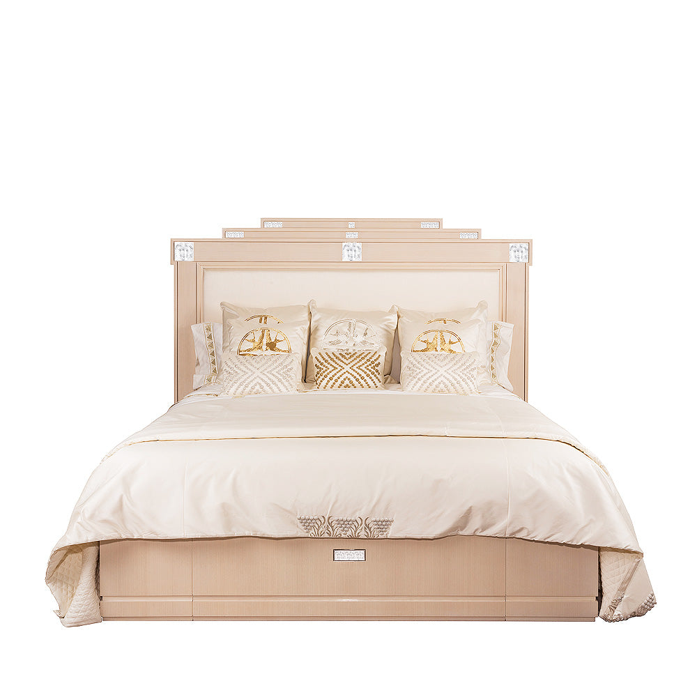 Masque de Femme bed