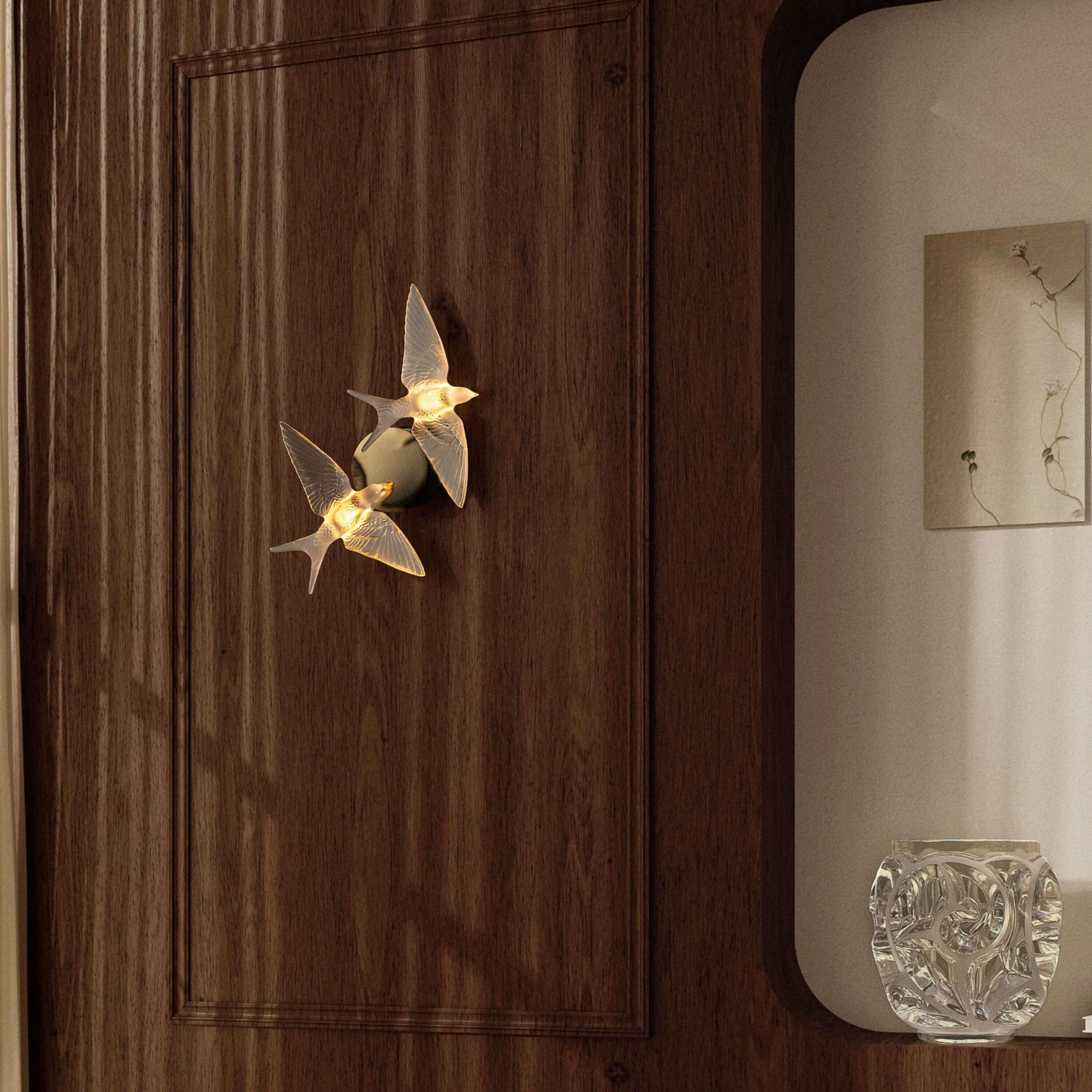 2 Swallows Wall Sconce – Lalique North America