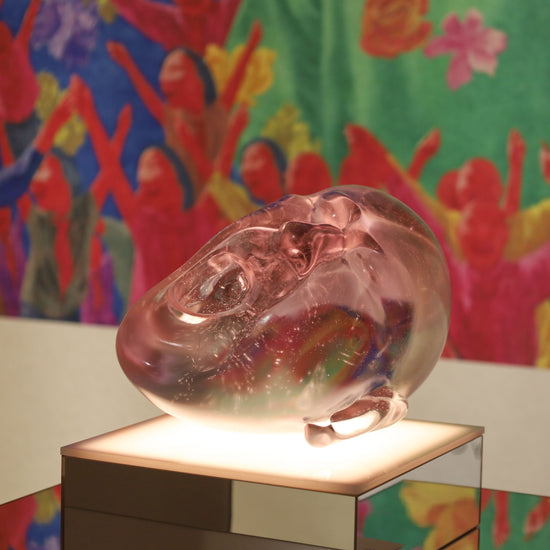 lalique-collaboration-art-fang-lijun-yawning-man-pink-crystal.jpg