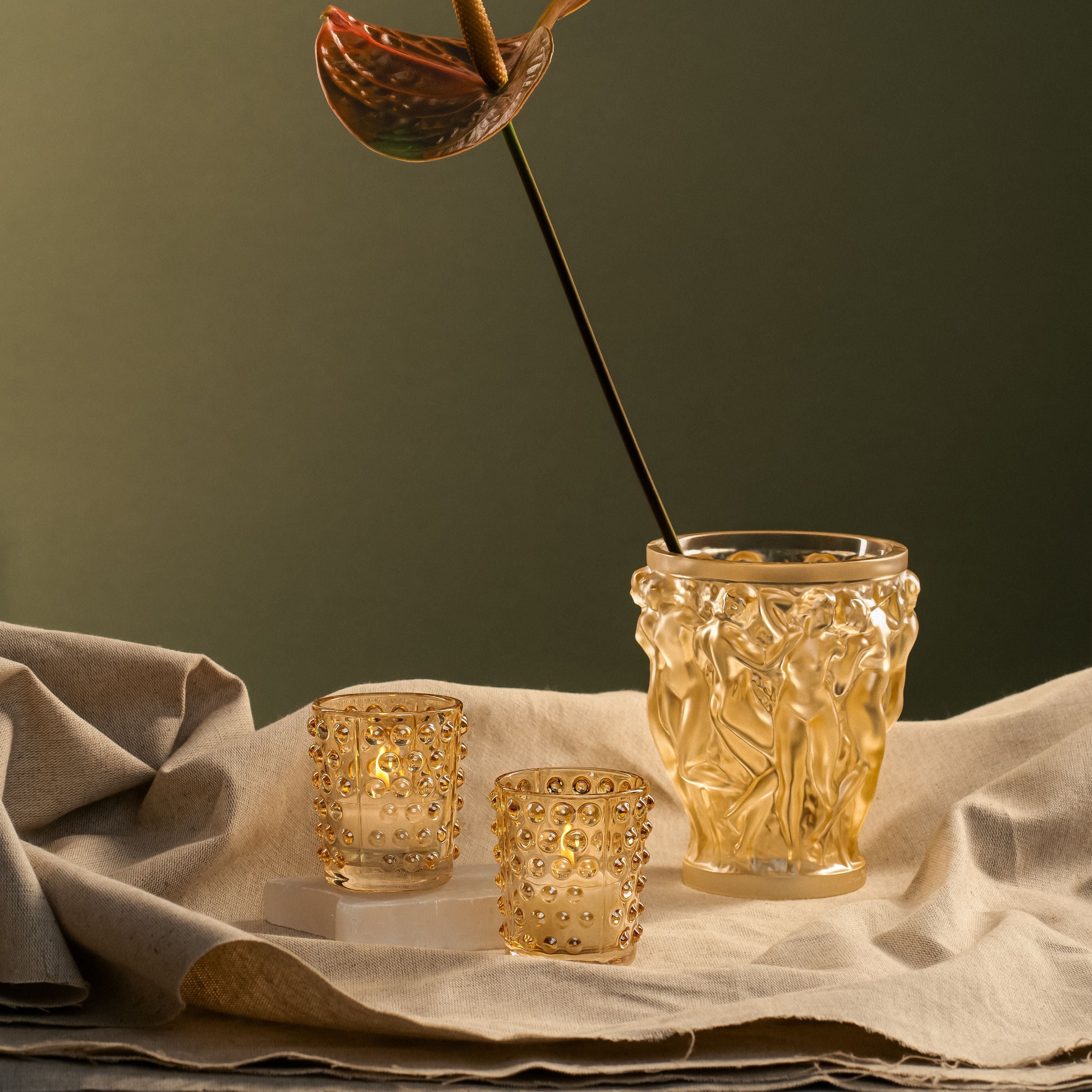 Bacchantes small vase – Lalique North America