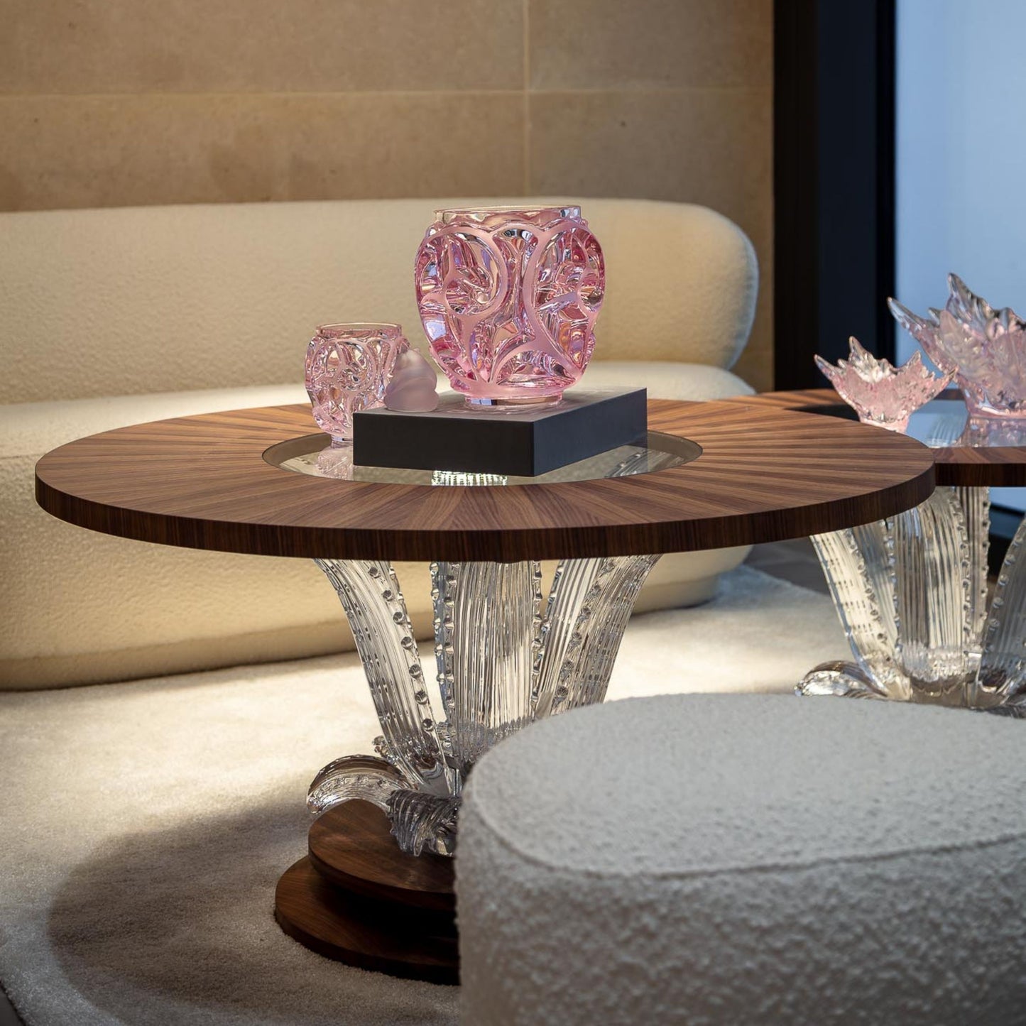 Cactus grand coffee table walnut